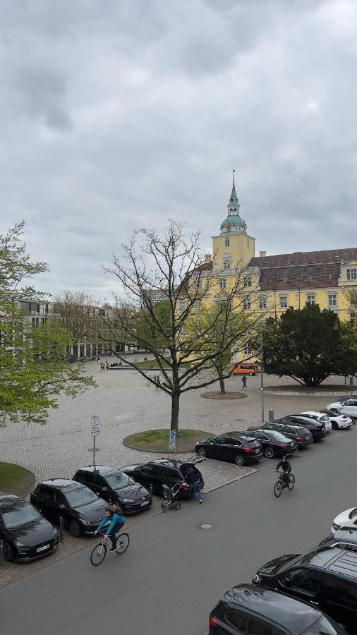 Gemuetliche Maisonettewohnung Mit Dachterrasse Am Schloss Олденбург Екстериор снимка