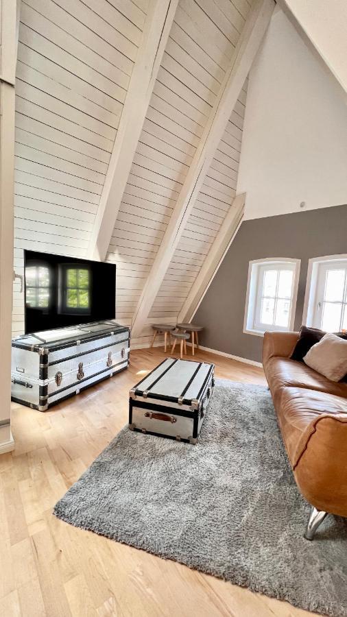 Gemuetliche Maisonettewohnung Mit Dachterrasse Am Schloss Олденбург Екстериор снимка