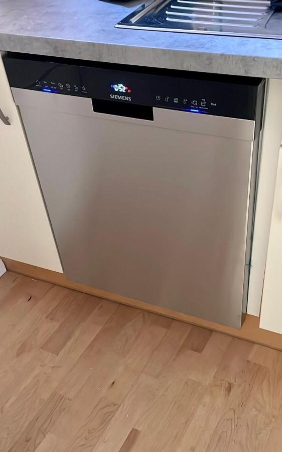 Gemuetliche Maisonettewohnung Mit Dachterrasse Am Schloss Олденбург Екстериор снимка