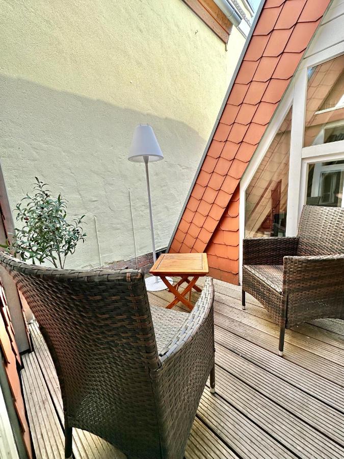 Gemuetliche Maisonettewohnung Mit Dachterrasse Am Schloss Олденбург Екстериор снимка